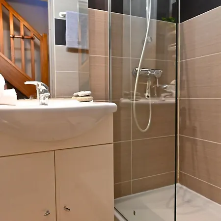 Village Cap Esterel - Le Belvedere-33 By Interhome
