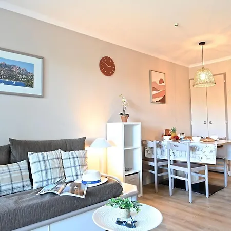 Apartamento Village Cap Esterel - Le Belvedere-33 By Interhome Saint-Raphaël