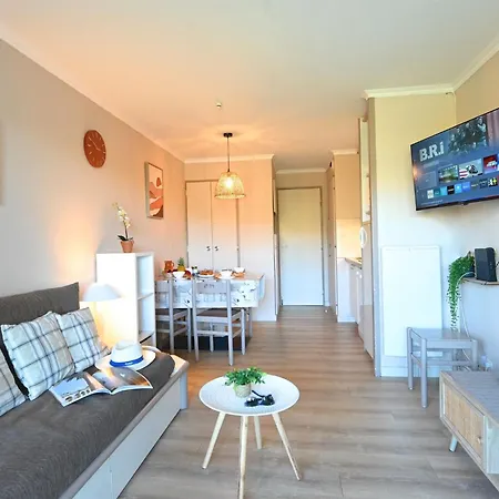 Lägenhet Village Cap Esterel - Le Belvedere-33 By Interhome *